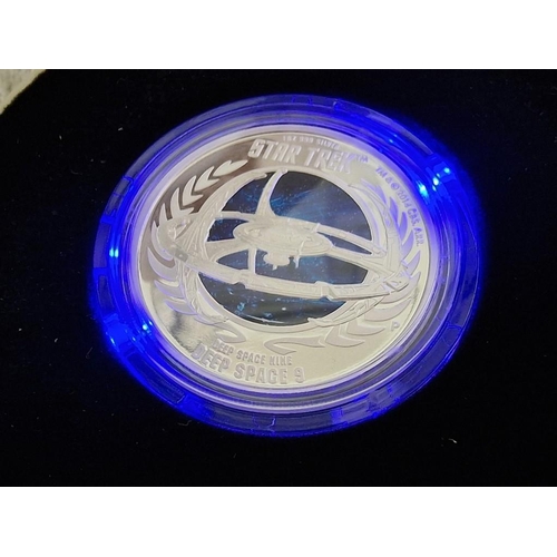 233 - Star Trek 'Deep Space 9' Limited Edition Collector's 1oz Silver (.999) Proof Coin in Illuminating Pr... 