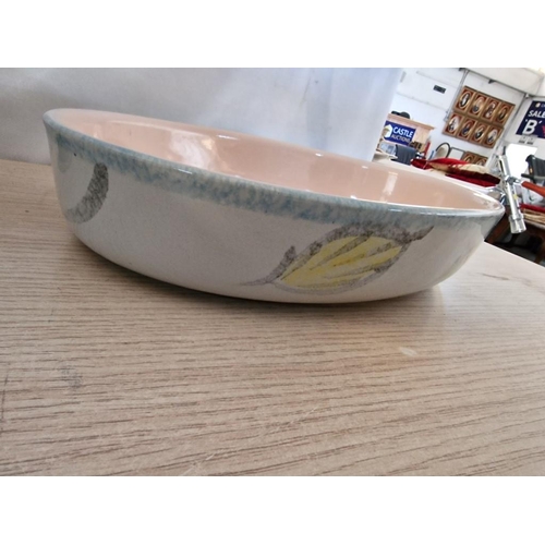 53 - Denby Stoneware Dish (Approx. 29 x 21cm), Plus Italian Ceramic Fruit Bowl with Fruit & Leaf Decorati... 