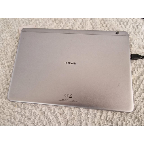 82 - Huawei MediaPad T3 10, (Model: AGS-W09), 16GB, * Tested & Working / Factory Reset *, Nb. A/F, Screen... 