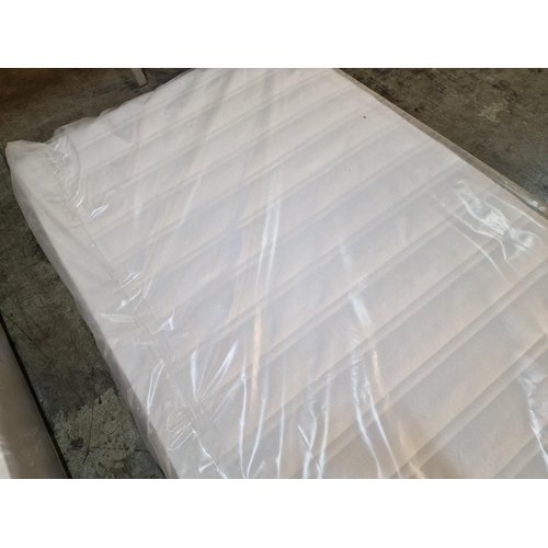 400 - Single Mattress, Looks Almost Unused, (Approx. 120 x 200cm)