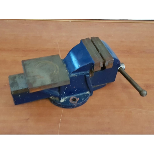 262 - Large Heavy Duty Bench Vice Tool