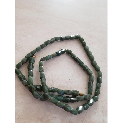 734 - Green Semi Precious Stone Necklace (Perhaps Green Jade - Beads in Barrel Shape), (L:70cm)