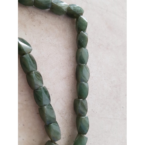 734 - Green Semi Precious Stone Necklace (Perhaps Green Jade - Beads in Barrel Shape), (L:70cm)