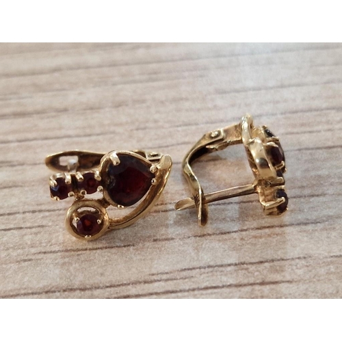 248 - Pair of 14ct Gold Earrings, Each Set with 4 x Garnet(?) Red Stones, (Approx. 2.8g)