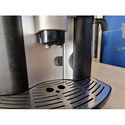 771 - DeLonghi 'Caffe Corso' Fully Automatic Bean to Cup Coffee Machine / Cappuccino, Espresso Coffee Make... 