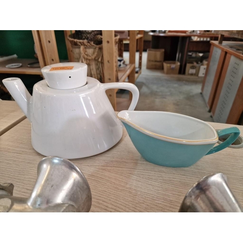 656 - 2 x Vintage Table Top Mounted Hand Mincers, Together with Large IKEA Tea Pot and Vintage Sauce / Gra... 