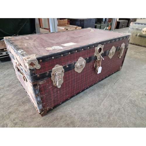 92 - Vintage Travelling Trunk with Leather Carrying Handles and Metal Clasps, (Approx. 90 x 51 x 36cm)