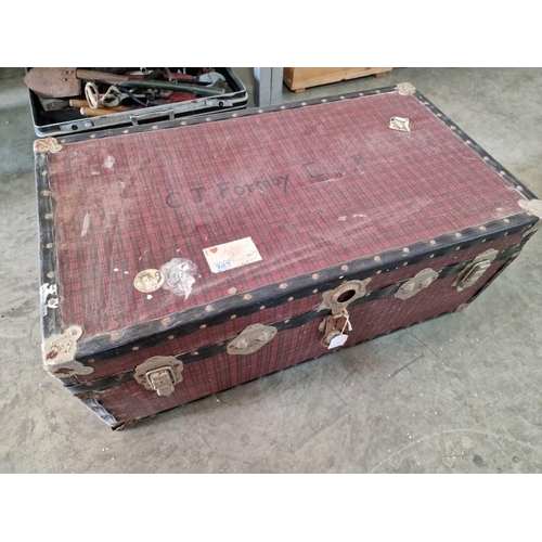 92 - Vintage Travelling Trunk with Leather Carrying Handles and Metal Clasps, (Approx. 90 x 51 x 36cm)