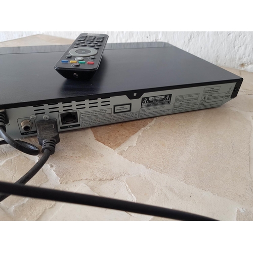 532 - Philips Blu-Ray DVD Player BDP2100 with R/C (Un-Tested)