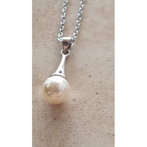 510 - .925 Silver Set Chain (L:44cm) with Pearl Pendant, Total Weight 2gr