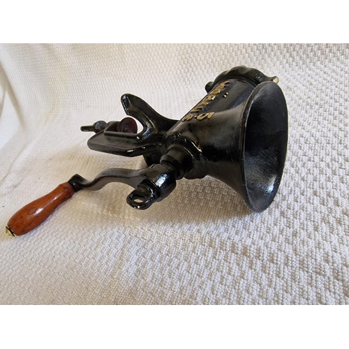 7 - Decorative Antique Cast Iron 'Mobus No. 5' Table Mounted Hand Wound Mincer