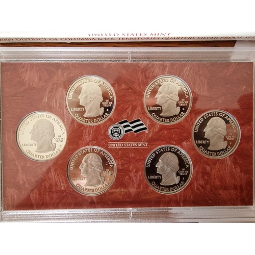 175 - United States Mint 2009 'District of Columbia & U.S. Territories Quarters' Silver Proof Set (6 Coins... 