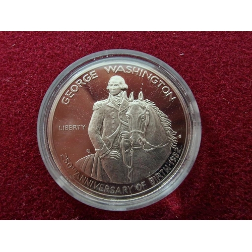 176 - The 1982 George Washington Silver Commemorative Half-Dollar, in Capsule with Presentation Box and CO... 