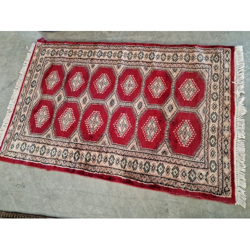 12 - Decorative Persian Style Carpet with Geometric Pattern and Red Base Colour, Wool, (Approx. 140 x 95c... 