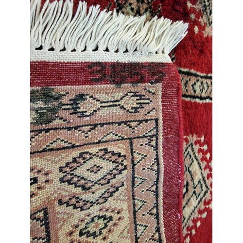 12 - Decorative Persian Style Carpet with Geometric Pattern and Red Base Colour, Wool, (Approx. 140 x 95c... 