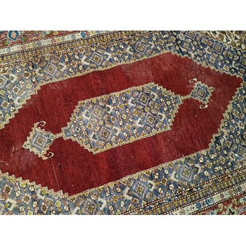 13 - Decorative Persian Style Carpet, Wool, (Approx. 190 x 120cm)