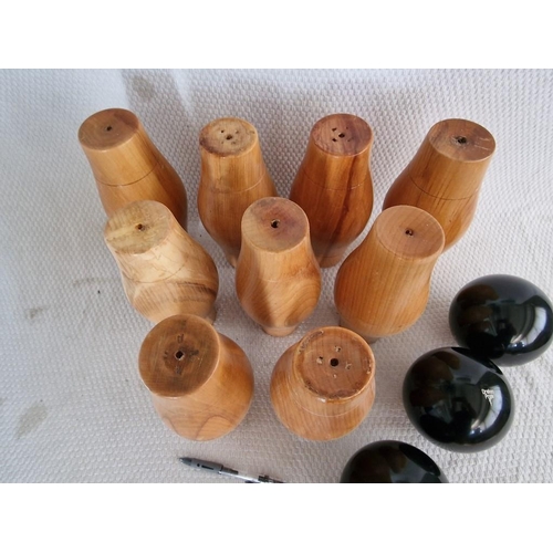 182 - 9 x Wooden Skittles, (Approx. H: 25cm), Together with 3 x 'Drakes Price 5' Bowling Balls, (12)