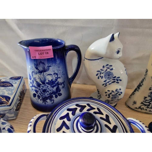 19 - Collection of 19 x Pieces of Assorted Blue & White Porcelain Items / Tableware, (19)