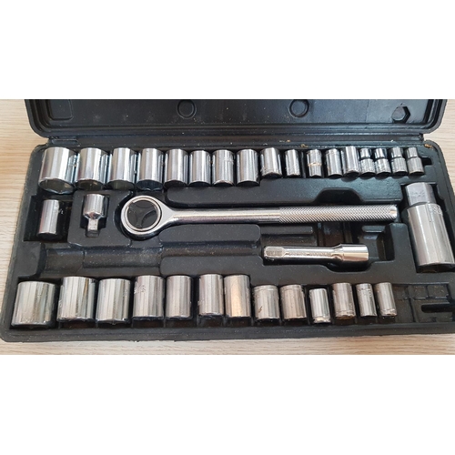 199 - Industrial Supply Socket Set in Plastic Case