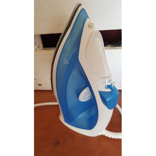 228 - Small Steam Iron (DB 1750 C3) Together with 