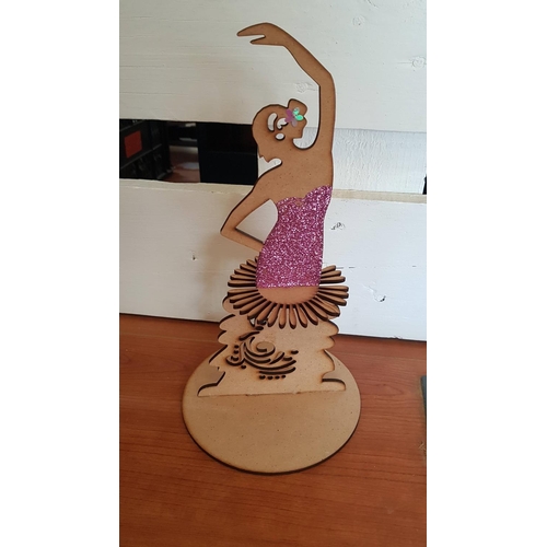 231 - Dancing Girl Table Tissue Holder (H:26.5cm) Together with Large Hexagonal Wooden Trinket Box (Ø22cm ... 