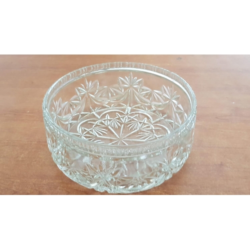 232 - Retro Cut Glass Large Fruit / Salal Bowl (Ø20.5 x H:9cm)