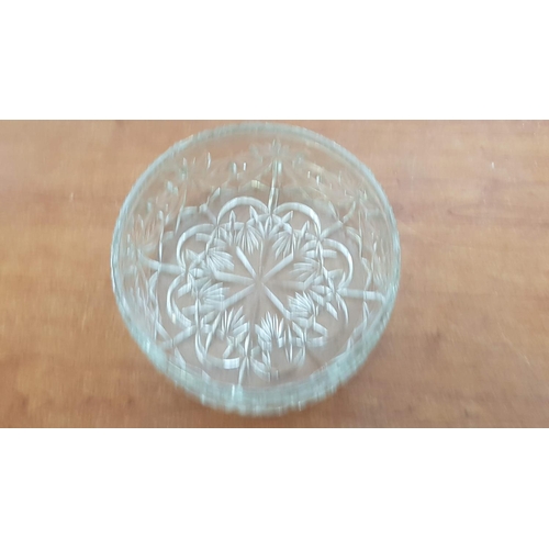 232 - Retro Cut Glass Large Fruit / Salal Bowl (Ø20.5 x H:9cm)