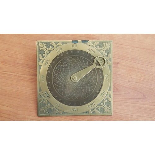 283 - Vintage Style Brass Desk Perpetual Calendar (13.5 x 13.5cm, Total Weight 300gr)