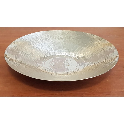 288 - Hammer Finished Large White Metal (Silver Colour / Round Platter), (Ø44cm, A/F)