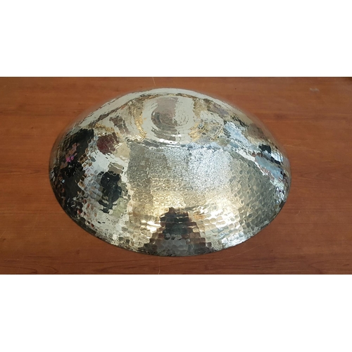 288 - Hammer Finished Large White Metal (Silver Colour / Round Platter), (Ø44cm, A/F)