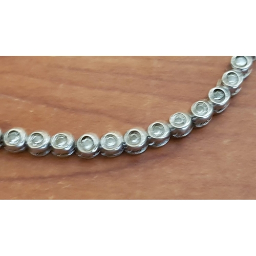 310 - .925 Silver Tennis Bracelet with Clear Stones (Total Weight 8gr, L:19.5cm)