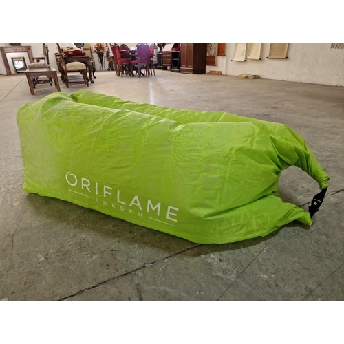 76 - 'Oriflame' (Sweden) Bright Lime Green Inflatable Beach Chair, with Carry Case, * Looks Unused *
