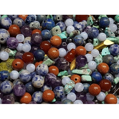 83 - Large Collection of Small Multicolour Natural Stone Beads in Wooden Vintage Box (11.5 x 8.5 x 2cm)