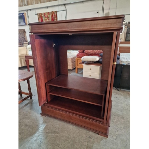 771 - Classical Style American Solid Wood TV Unit with Double Opening Slide-Away Doors and Internal Shelve... 