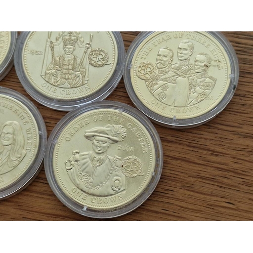 175 - Collection of 5 x Gold Plated One Crown Commemorative Coins, (2010 & 2011), Queen Elizabeth II, Toge... 