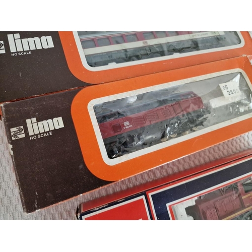 144 - Large Collection of Model Trains, 'Lima' HO Scale (1:87), Incl. Diesel Engines, Models 1630L, V160 0... 