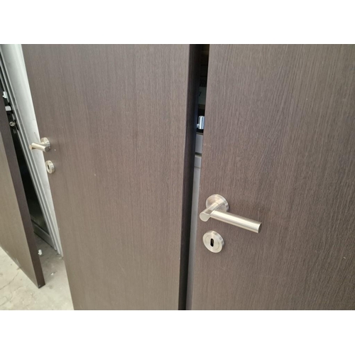 648 - 2 x Wenge / Dark Wood Effect Doors with Handles and Gents / Ladies Toilet Signs, (Approx. 69 x 211.5... 