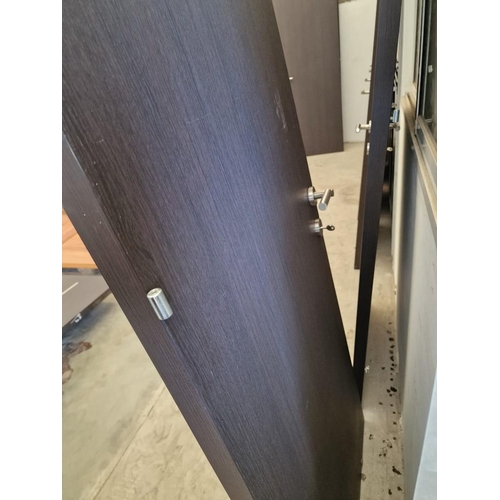 648 - 2 x Wenge / Dark Wood Effect Doors with Handles and Gents / Ladies Toilet Signs, (Approx. 69 x 211.5... 