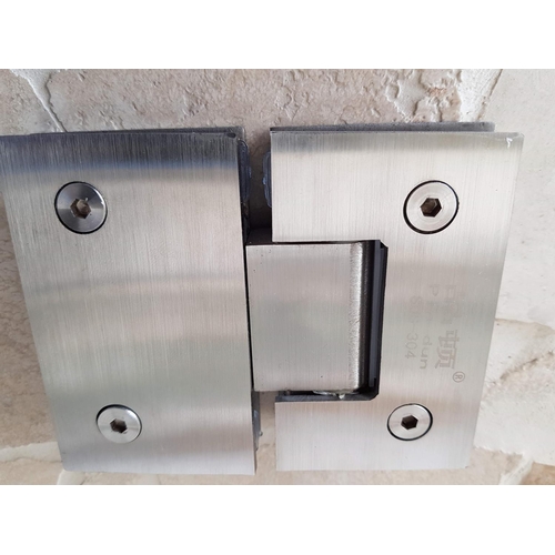 631 - Bathroom Clamps (Shower Door Hinges)