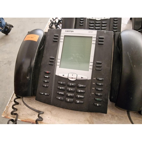 659 - 10 x Aastra SIP / VoIP Phones, Model: 6737i, (Nb. Untested), (10)

** Trade sale, VAT is payable on ... 