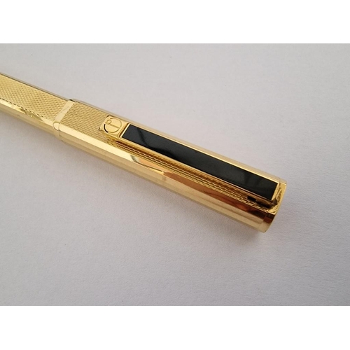 126o - Vintage Dunhill Gemline Classic Dress Fountain Pen, Gold Plated, with Black Line Clip, Circa 1970's,... 