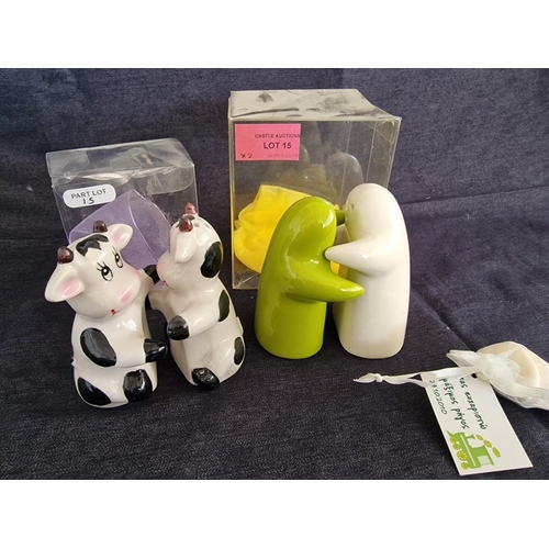 15 - 2 x Novelty Salt & Pepper Pots; Cows and Abstract Figures, in Plastic Presentation Box, Look Unused,... 