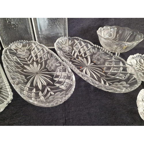 198 - Collection of Decorative Glass Tableware; 6 x Serving Trays / Platters, Pair of Ashtrays / Dishes an... 