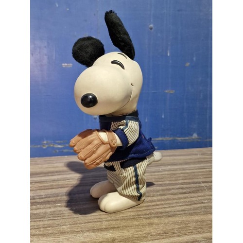 21 - Vintage Peanuts 'Snoopy' Baseball Figure, Sitting / Standing, Circa 1966, (Approx. H: 20cm, plus ear... 