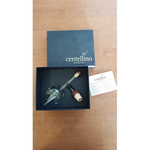 186 - Wine Aerator and Decanter (150ml); 'Centellino Areadivino', (Boxed).