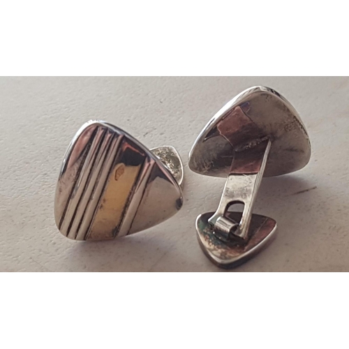 191 - Pair of Silver (.925) Cufflinks Decorated with 18ct Gold, Together with Silver (.925) Bracelet, (Tot... 