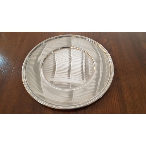 218 - White Metal Round Tray with Decorative Rim, (Approx. Ø: 33cm)