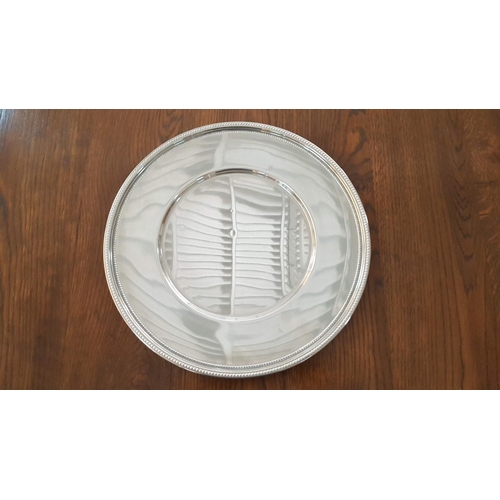 218 - White Metal Round Tray with Decorative Rim, (Approx. Ø: 33cm)