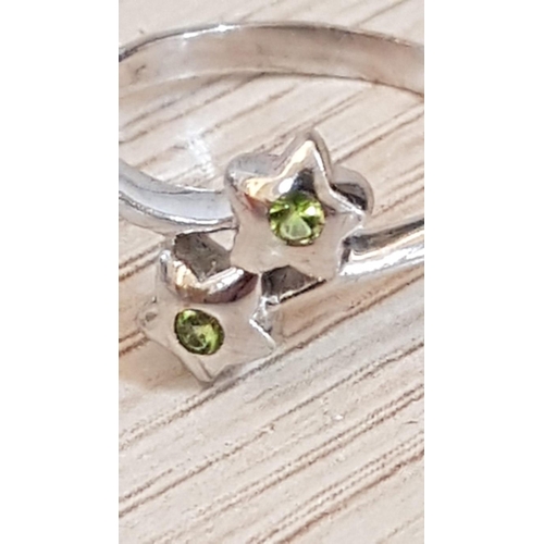 252 - Silver Ring (.925) with Cyprus Assay Stamp, with 2 x Green Crystals in Centre of 2 x Stars, (Approx.... 