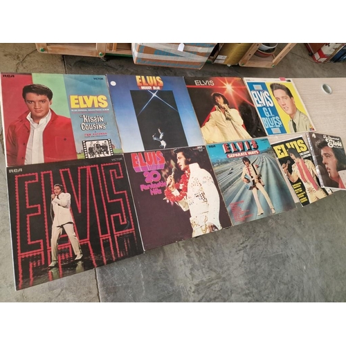 17 - Collection of 7 x Elvis Presley LP Vinyl Records and 2 x Books, (see multiple catalogue photos for t... 